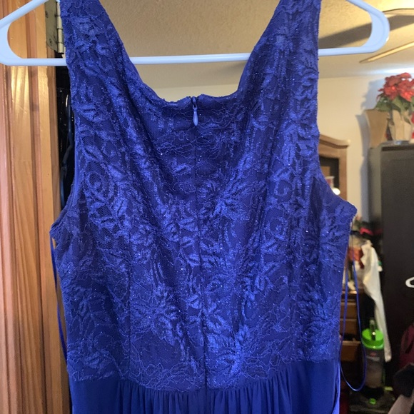 Women’s formal dress - Picture 6 of 6